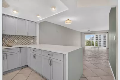 2731 NE 14th St Causeway #702, Pompano Beach, FL 33062 - Photo 3