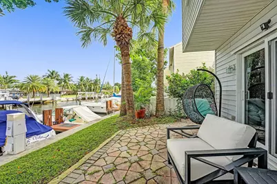 2571 NE 15th Street, Pompano Beach, FL 33062 - Photo 21