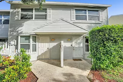 2571 NE 15th Street, Pompano Beach, FL 33062 - Photo 1