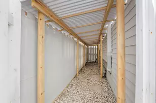 2571 NE 15th St, Pompano Beach, FL 33062 - Photo 43