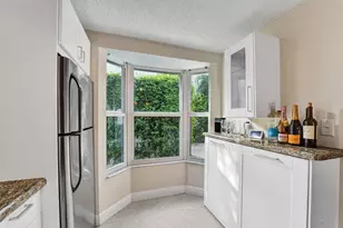 2571 NE 15th St, Pompano Beach, FL 33062 - Photo 7