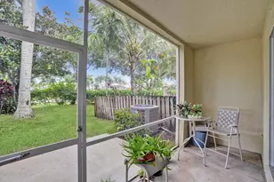 8055 Bellagio Ln, Boynton Beach, FL 33472 - Photo 15