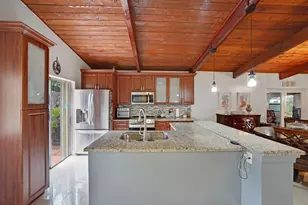 145 Essex Rd, Hollywood, FL 33024 - Photo 5
