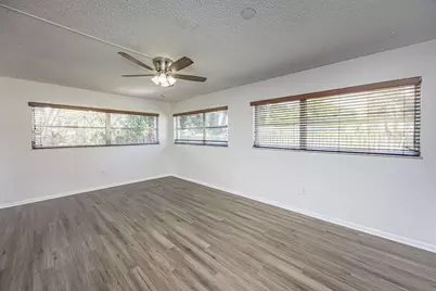 1750 16th Avenue N, Lake Worth, FL 33460 - Photo 9