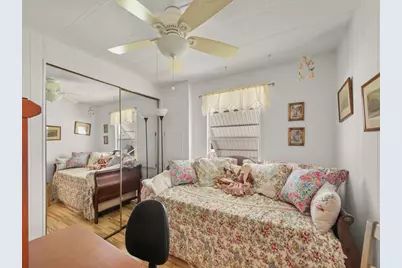 212 NE Forrest Court, Jensen Beach, FL 34957 - Photo 19