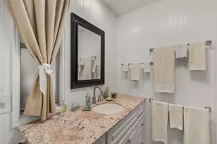 212 NE Forrest Ct, Jensen Beach, FL 34957 - Photo 25