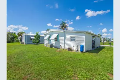 212 NE Forrest Court, Jensen Beach, FL 34957 - Photo 35