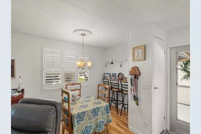212 NE Forrest Court, Jensen Beach, FL 34957 - Photo 15