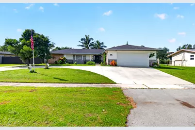 7866 Saint Andrews Road, Lake Worth, FL 33467 - Photo 3