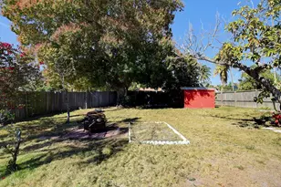 348 SE 4th Ave SE, Delray Beach, FL 33483 - Photo 13