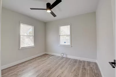 348 SE 4th Avenue SE, Delray Beach, FL 33483 - Photo 9