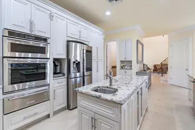 301 Sandalwood Lane, Boca Raton, FL 33487 - Photo 5