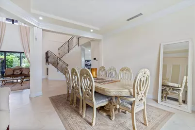 301 Sandalwood Lane, Boca Raton, FL 33487 - Photo 11