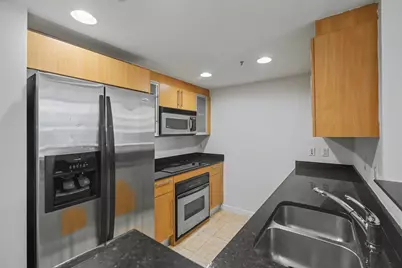 335 S Biscayne Boulevard #1002, Miami, FL 33131 - Photo 5