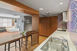 335 S Biscayne Blvd, Miami, FL 33131 - Photo 29