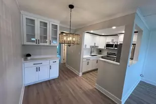 124 Sheffield F, West Palm Beach, FL 33417 - Photo 1