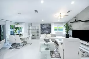 2081 NW 52nd St, Boca Raton, FL 33496 - Photo 13