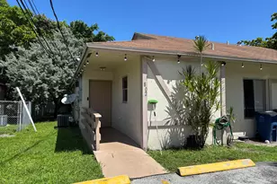 800 SW 9th St, Hallandale Beach, FL 33009 - Photo 3