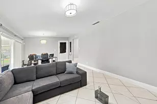 380 E Laurel Dr, Margate, FL 33063 - Photo 19