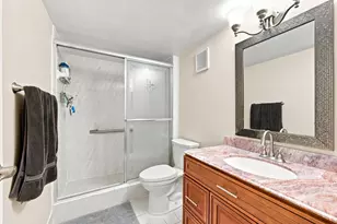 380 E Laurel Dr, Margate, FL 33063 - Photo 17
