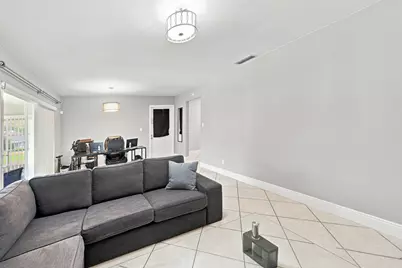 380 E Laurel Drive #5D, Margate, FL 33063 - Photo 19