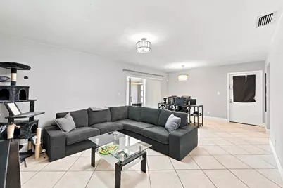 380 E Laurel Drive #5D, Margate, FL 33063 - Photo 13