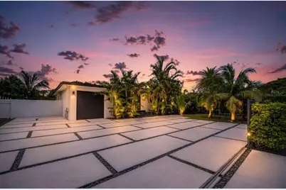125 NE 146th Street, Miami, FL 33161 - Photo 21