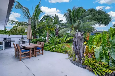 125 NE 146th Street, Miami, FL 33161 - Photo 15