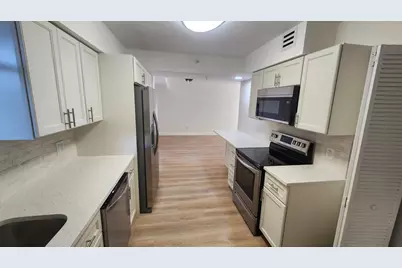 820 Lavers Circle #G306, Delray Beach, FL 33444 - Photo 7