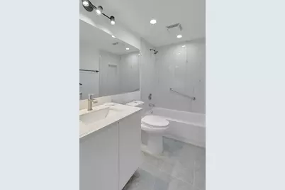 972 Normandy U, Delray Beach, FL 33484 - Photo 17