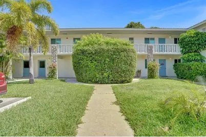 115 SW 1st Avenue #3, Boynton Beach, FL 33435 - Photo 1