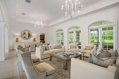 1100 Carolina Circle SW, Vero Beach, FL 32962 - Photo 7