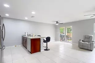 4306 NE 24th Pl, Cape Coral, FL 33909 - Photo 19