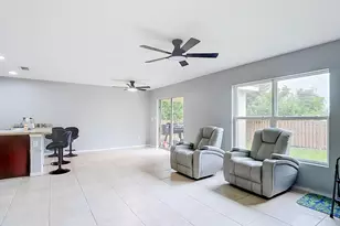 4306 NE 24th Pl, Cape Coral, FL 33909 - Photo 31