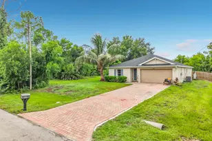 4306 NE 24th Pl, Cape Coral, FL 33909 - Photo 13