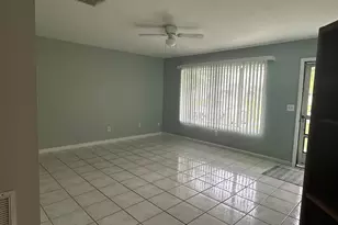 258 SW Bridgeport Dr, Port Saint Lucie, FL 34953 - Photo 3