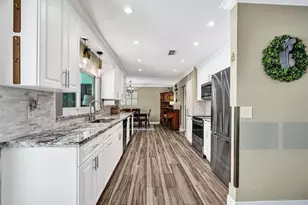 5017 SW 87th Ave, Cooper City, FL 33328 - Photo 11