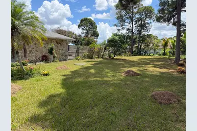 1325 SE Laconia Lane, Port Saint Lucie, FL 34983 - Photo 3