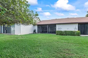 3356 Carambola Cir S, Coconut Creek, FL 33066 - Photo 23