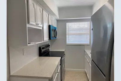 853 SE 4th Court #Apt 14, Deerfield Beach, FL 33441 - Photo 3
