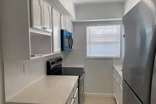 853 SE 4th Ct, Deerfield Beach, FL 33441 - Photo 3