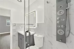 2864 NE 32nd St, Fort Lauderdale, FL 33306 - Photo 15