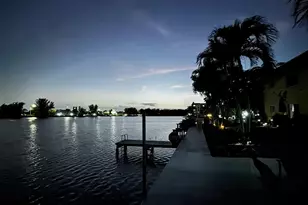 1020 Crystal Lake Dr, Deerfield Beach, FL 33064 - Photo 11