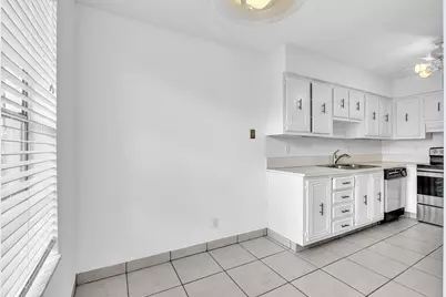 13721 Flora Place #D, Delray Beach, FL 33484 - Photo 5