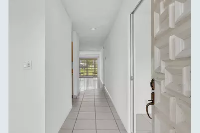 13721 Flora Place #D, Delray Beach, FL 33484 - Photo 3