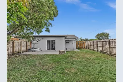 222 NE 9th Avenue, Deerfield Beach, FL 33441 - Photo 51
