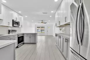 222 NE 9th Ave, Deerfield Beach, FL 33441 - Photo 15
