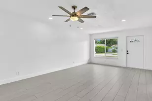 222 NE 9th Ave, Deerfield Beach, FL 33441 - Photo 19