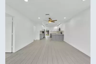 222 NE 9th Avenue, Deerfield Beach, FL 33441 - Photo 5