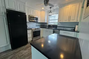 721 Lori Dr, Palm Springs, FL 33461 - Photo 3